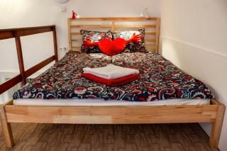 Best Neighbour Apartment - Budapest - 9