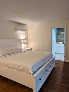 White Birches Motel - 4