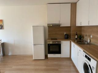 Brand new apartment with outdoor swimming pool - Varna - 8