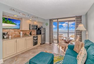 4th Floor Oceanfront 1 Bedroom Suite! Beach Cove Resort 411 - Myrtle Beach - 5