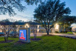 Studio 6-North Richland Hills, TX - Fort Worth - North Richland Hills - 6