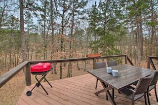 15 Mi to Hot Springs Natl Park Home with Fire Pit! - Hot Springs Village - 9
