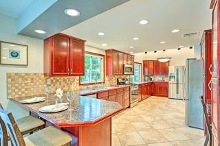 Pet-Friendly La Quinta Gem with Pool and Yard Games - La Quinta - 3