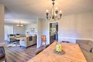 Mod Stable House on 10 Acres, Walk to Lake! - Oakwood - 4