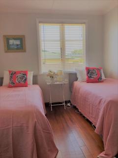 Strasbourge Cottage - 1