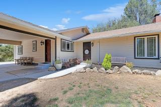 Bear Den - Oakhurst - 6