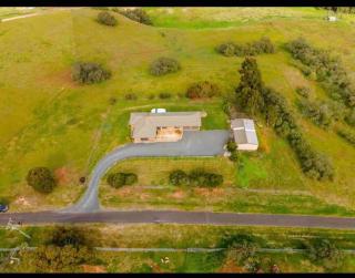 Peaceful FarmHouse stay next to Bacchus Marsh Town - Bacchus Marsh - 1