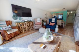 Portside Resort E2 - 8