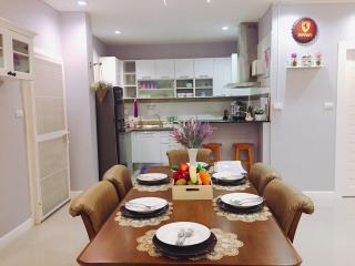 Ponly Pool Villa Huahin 4 Bedroom With BBQ Facilities & Karaoke For 8-25 Pax - Hua Hin - 7