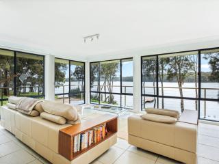 The Lake House - Burrill Lake - 8