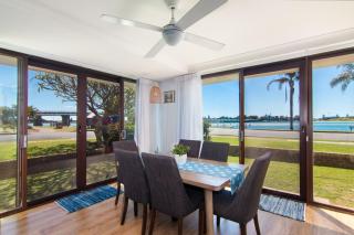 Time and Tide 1 - Tuncurry - 0