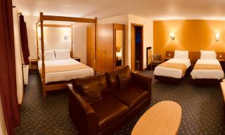 Tollgate Hotel & Leisure - Stoke on Trent - 3
