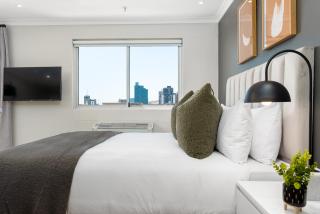 Point Break Luxury Apartments - 7