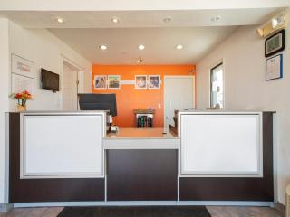 Americas Best Value Inn & Suites Humble - 2