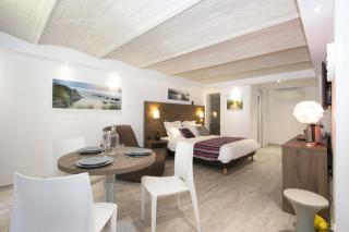 Cailloux - Saint-Cyr-sur-Mer - 4