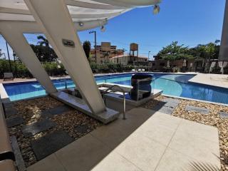 Aptos em HOME CLUB Frente Mar com Área de Lazer completa - 1