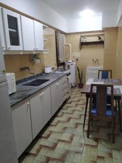 Amplio y Luminoso en zona Guemes - 6