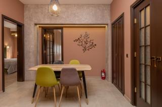 ~Angels ~ Two-Bedroom Deluxe Flat in City Centre - 7