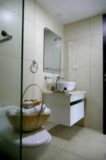 Ecusuites Habitación Independiente Puerto Santa Ana - Guayaquil - 2