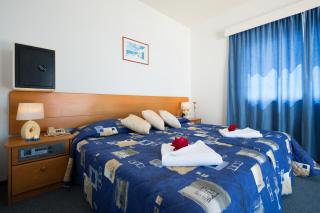 Sunny Hill Hotel Apartments - Paphos - 7