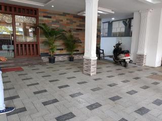 SHALOM RESIDENCY - Kakkanad - 1