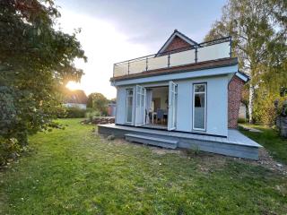 Ferienhaus Tage am Meer 3 SZ 3 Bäder, mit Dachterrasse by Unsere Urlaubszeit - Kellenhusen - 9