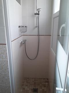 Chambre lit double proche du circuit - 3