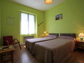Gîte familial avec charme d'école, terrasse, terrain clos, proche gorges de la Loire et sites naturels - FR-1-582-185 - Le Brignon - 5