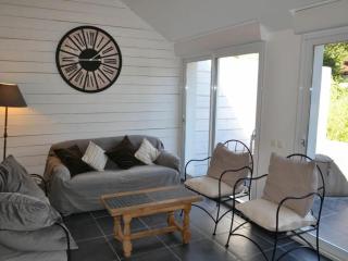 Gîte spacieux avec piscine chauffée, wifi et tennis au bord de la Loire - FR-1-590-97 - 1