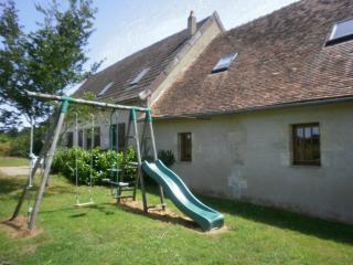 Gîte familial près de Châteauroux avec jardin, aire de jeux et location de salle, idéal pour 8 pers. - FR-1-591-12 - Arthon - 0