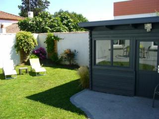 Maison rénovée avec jardin privatif, proche des Sables d'Olonne, parking et Wifi inclus - FR-1-426-226 - Les Sables-d'Olonne - 3