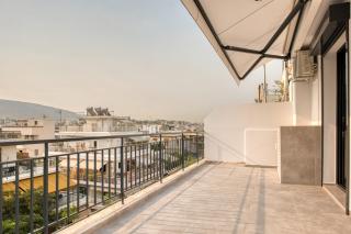 Cozy Deck Roof Apt at the Foothills of Acropolis - Atene - 1