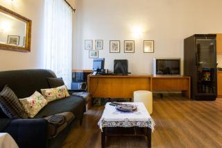 Psyri Neoclassical House Yard Free Parking - 8