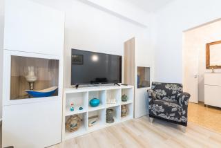 Fresh and Clean apt for 6 in Koukaki - 0