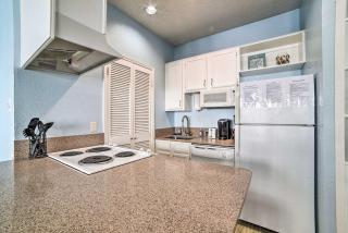 Corpus Christi Condo - Walk to Whitecap Beach! - Corpus Christi - 5