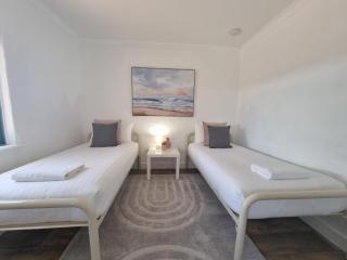 Busselton Holiday Units - Busselton - 9