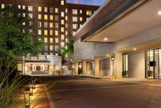 Warwick Melrose Hotel - 7