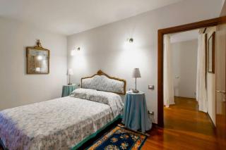 Residence Alma - Rialto Bridge - 9