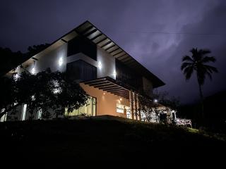 Arte de Plumas birding lodge - Cartago - 9
