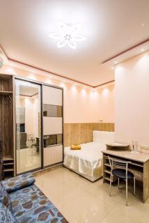 Apartment Svobody - Lviv - 8