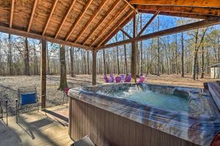 Pet-Friendly Shady Oaks Broken Bow Gem with Patio! - Broken Bow - 8