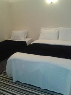 Amber Guesthouse - Derby - 7