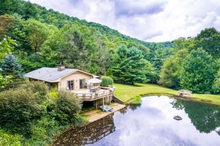 The Rock House at Big Bear Estates - Waynesville - 0
