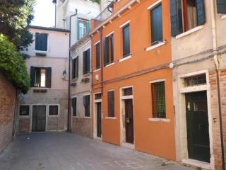 A 2 passi da Basilica dei Frari, sestiere San Polo - Venice - 0