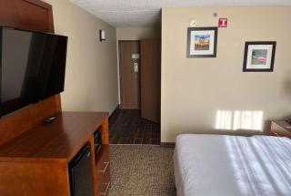 Wingate by Wyndham Clearfield - Clearfield - 3