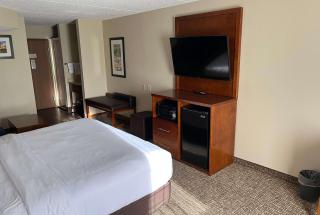 Wingate by Wyndham Clearfield - Clearfield - 2