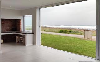 Family Beach House in Gouritz - Gouritzmond - 0