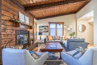 West Vail Mountain Escape & Kinnikinnick Sunshine House - 4