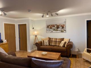 Luxury 3 Bed Lodge with Hot Tub - 7