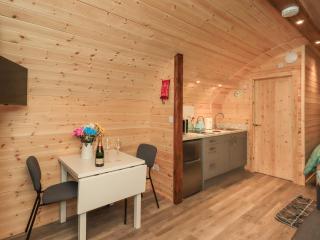 Jenny - Crossgate Luxury Glamping - Penrith - 7